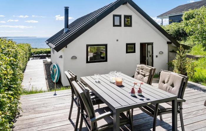 Gorgeous Home In Sønder Stenderup