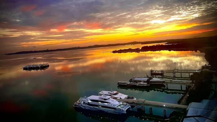 SeaView Batam Center