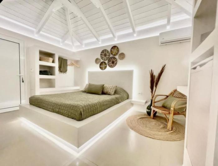 White House Luxury Apartment of Rhodes
