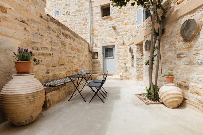 KINI Terra Chios Medieval Stone Home with Parking