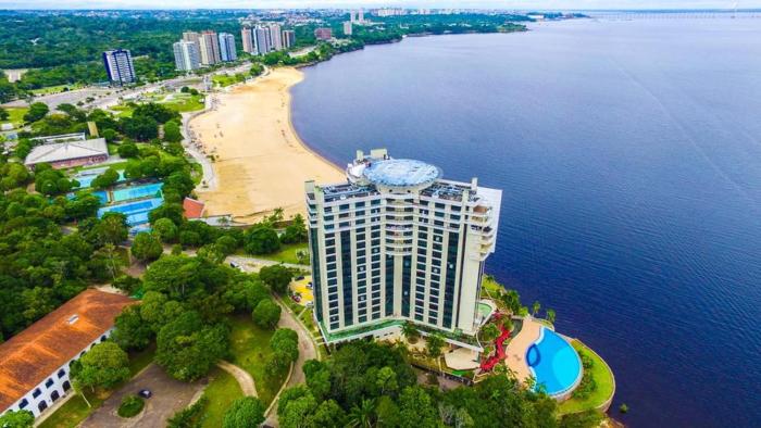 Vista Incrível e Varanda Gourmet no Tropical Executive