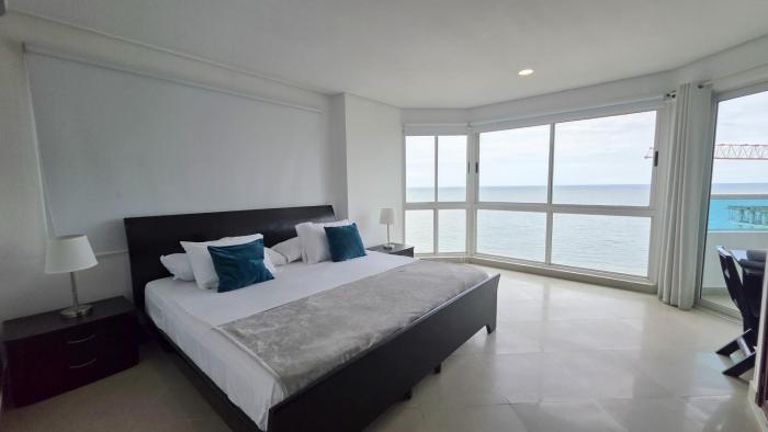 2B2B Gorgeous Sunsets-Ocean View -Pool