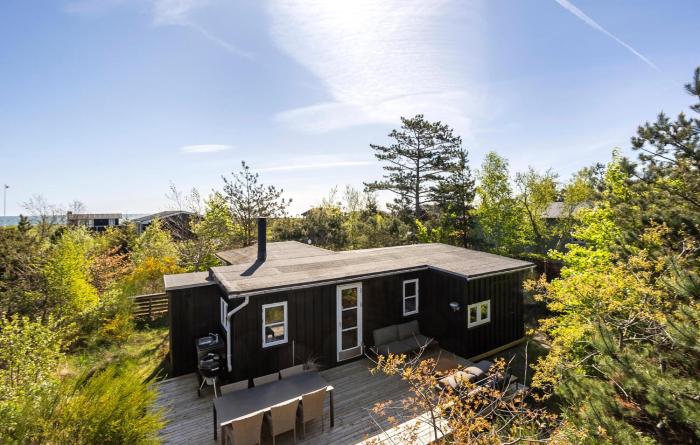 3 Bedroom Beautiful Home In Grenaa