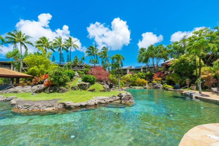 Hanalei Bay Beach Retreat with Waterfall Views