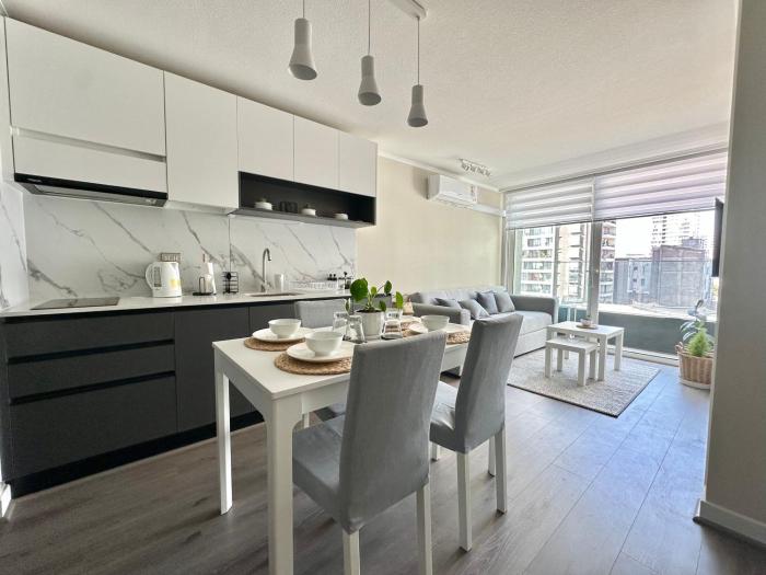 Depto nuevo y acogedor, terraza y estacionamiento