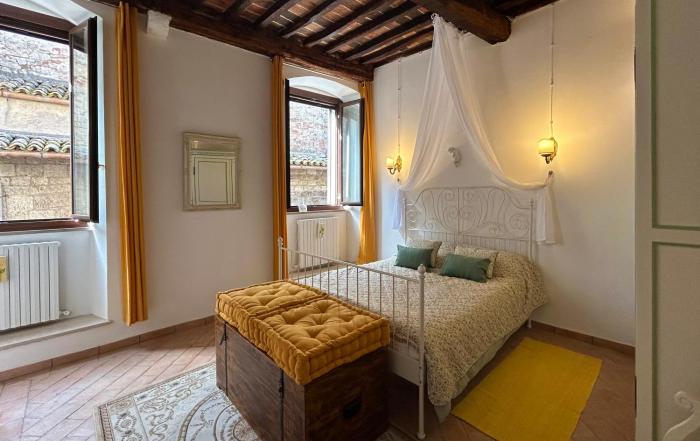 Santa Maria apartments