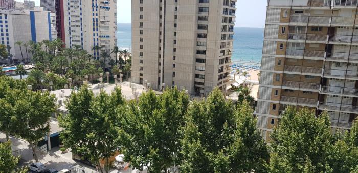 PLAYA LEVANTE 2ª LINEA 2 hab, máximo 3 adultos piscina -opción garaje extra-