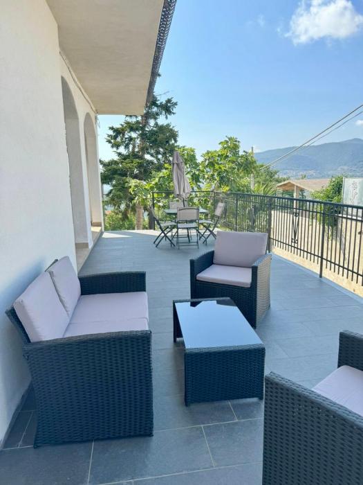 Appartamento in villa con giardino