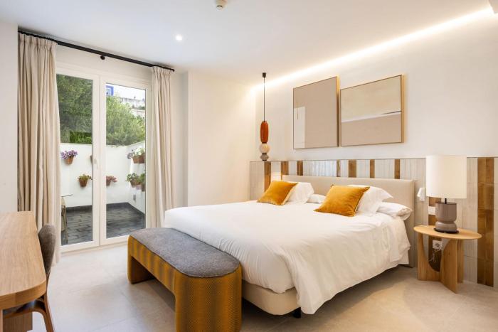 Aristoy - by Grupo Tribu