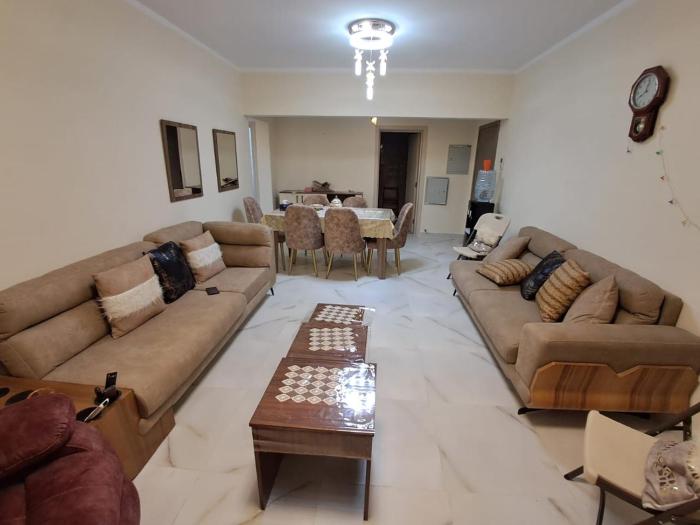 داون تاون العالمين الساحل الشمالي