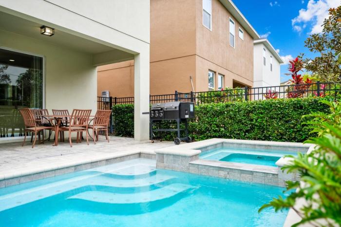 Charming Home With Private Pool, Theme Rooms And Foosball Table Near Disney With Waterpark & Resort Access At Encore - 370La