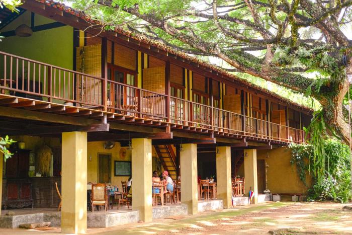 Dunes Unawatuna Hotel