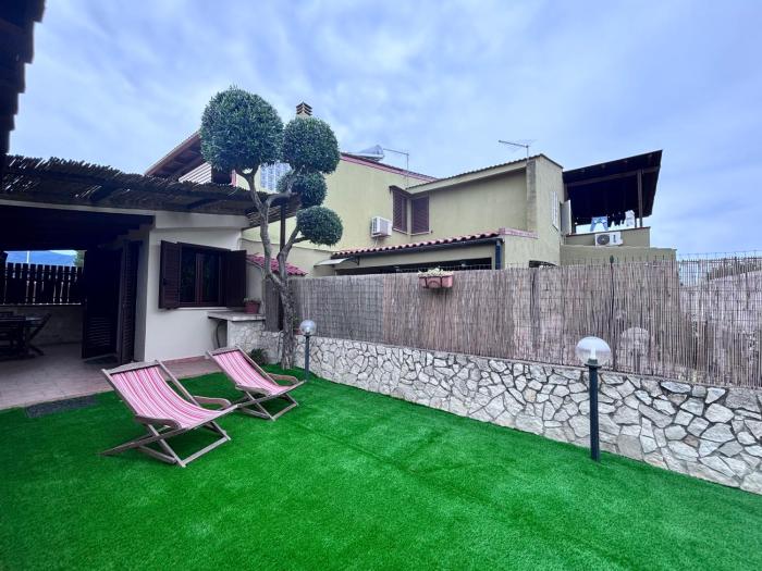 Eden Villa with garden, Capitana, Sardegna