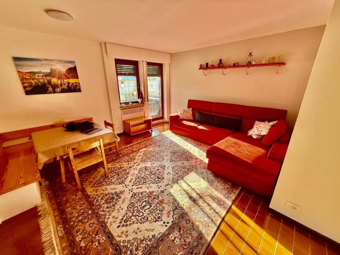 Appartamento per Famiglie in Centro ad Asiago con Posto Auto e Ampio Giardino