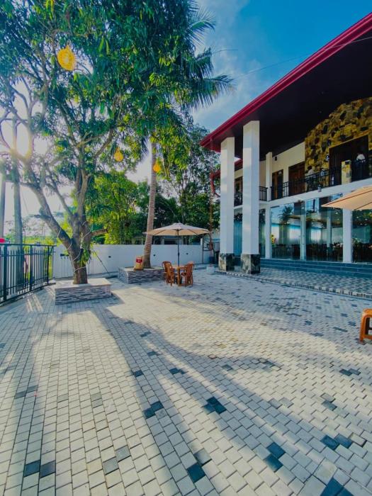 Hotel Fiori Paradise