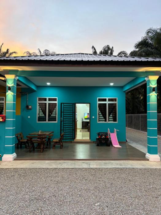Pelangi Highway Homestay Biru,A5