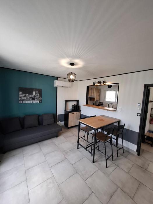 Eco-Logis le 50, maison avec jardins et terrasse privatifs