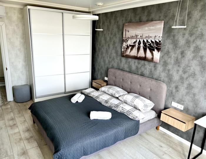 Modern and Vintage Apartment close to Center