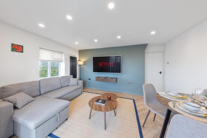 Cosy Flat with Stunning Views