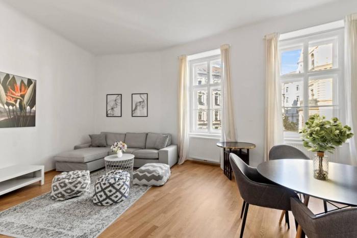 Close to Shopping Street I 2 Minutes to Naschmarkt