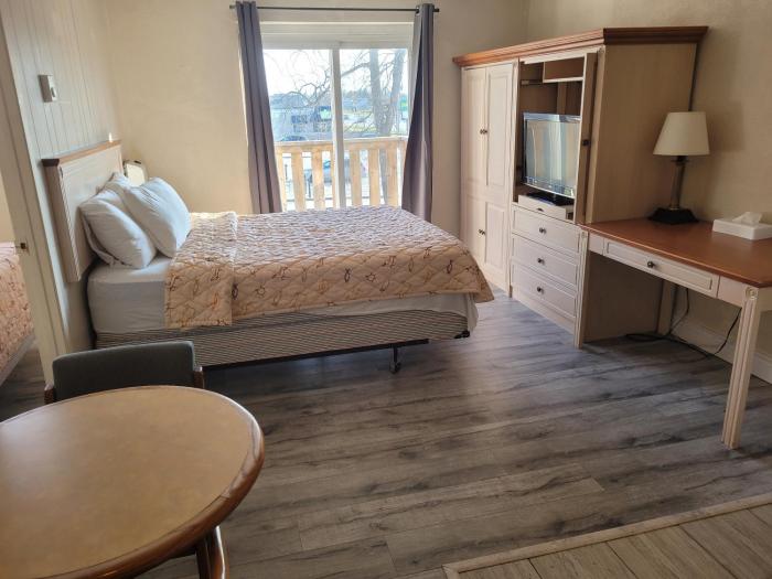 Sand Castle Suites Motel