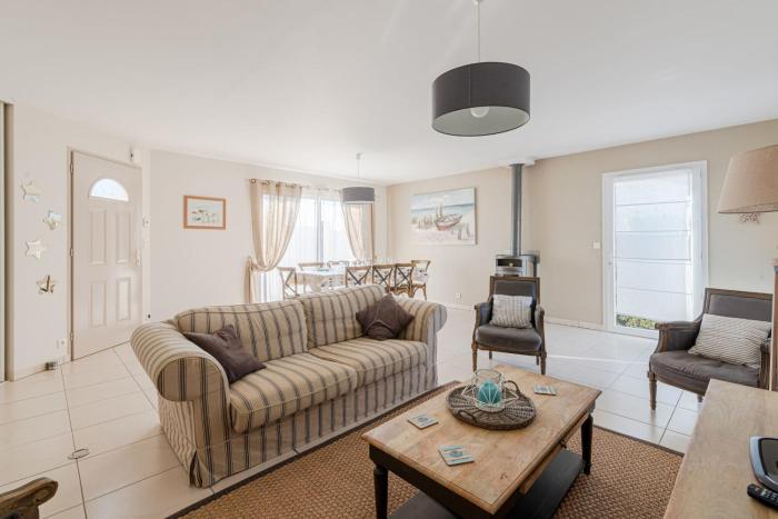 La Retzienne - Parking - Jardin