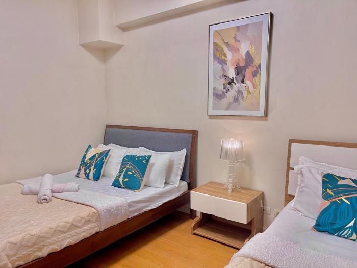 Cozy Staycation Condo for Family in Ermita