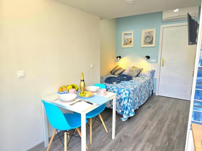 Begona Blue Pearl City Center Studio Nogalera BY NAMASTE ELITE