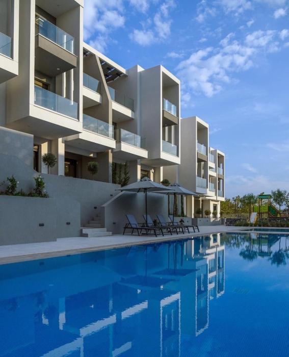 Villa Belmont at Artion