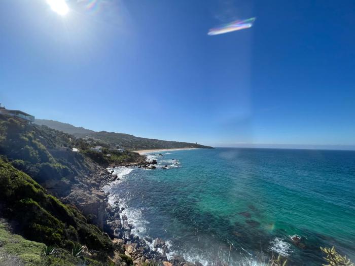 Apartments in romantic, private Beachvilla