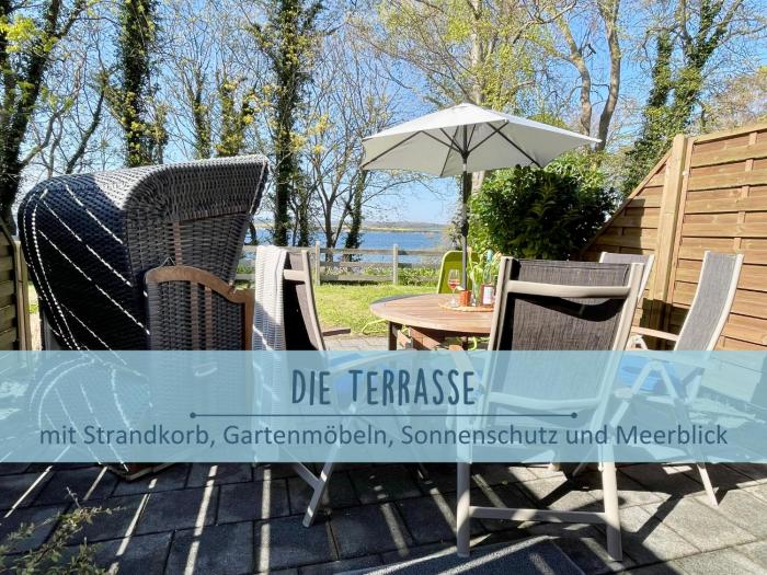 Höfthus 9 Holla die Boddenfee Meerblick Terrasse mit Hund die Natur genießen