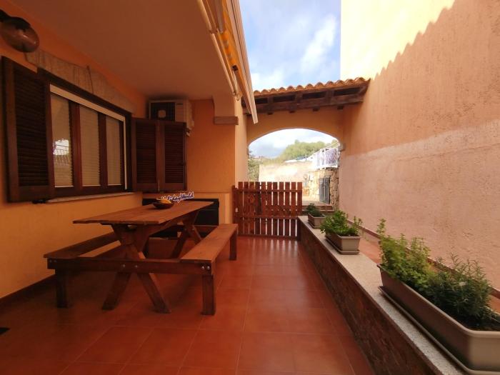 Ariannas House by Holiday World