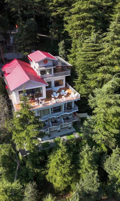 The Bunksters Mcleodganj, Dharmkot