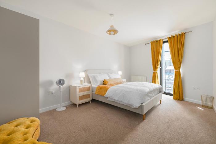 1 Bedroom Apartment near City Airport