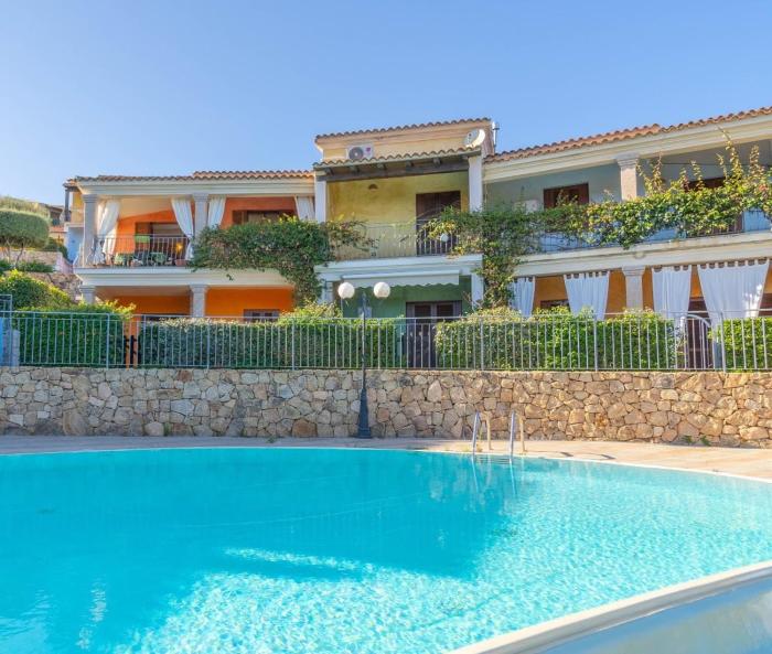 Casa Cala Sardegna Budoni Residence con Piscina