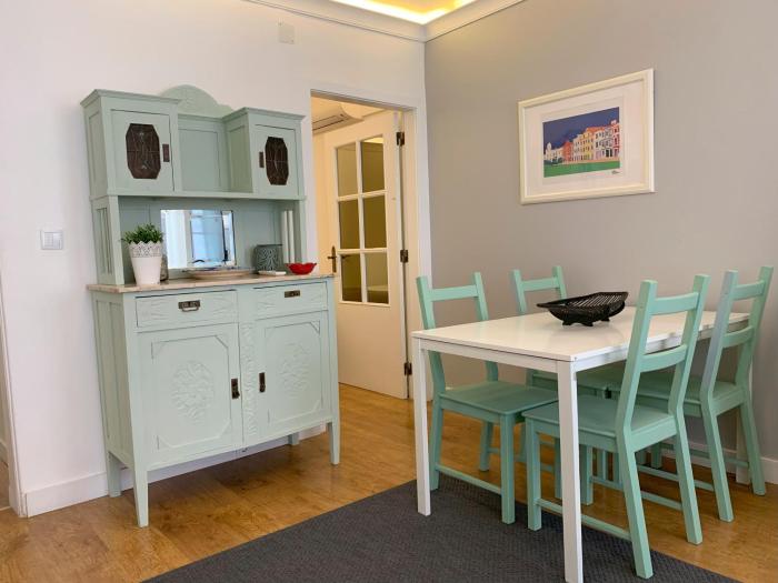 The Funicularist - Apartments in Historic Bica