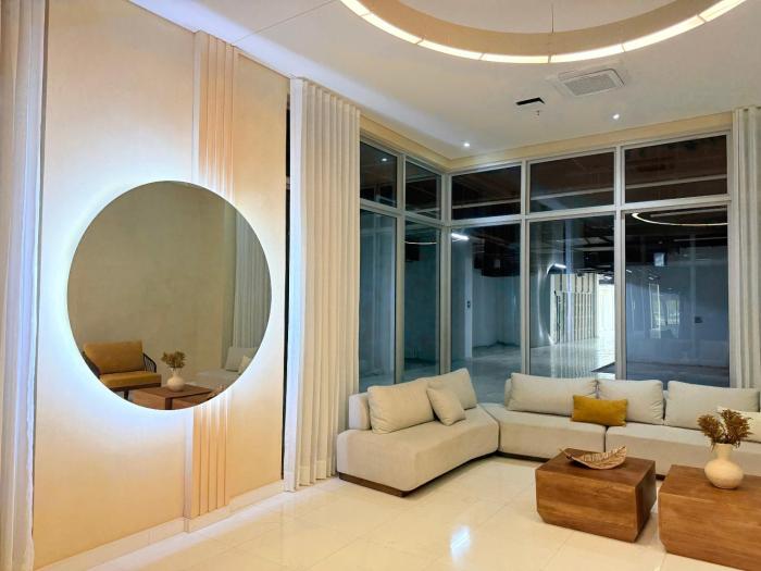 Modern Apartasuit Cartagena Beach