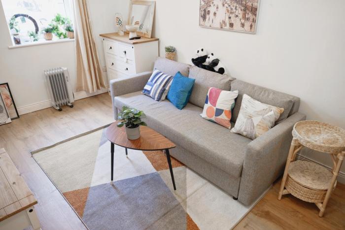 Central 2BR Entire Home for Families & Groups ,Walk to Croke park