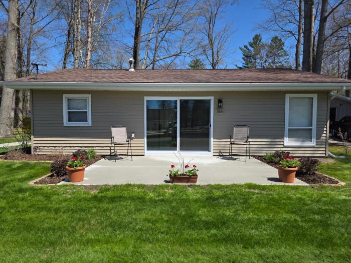 Elaine’s Lighthouse