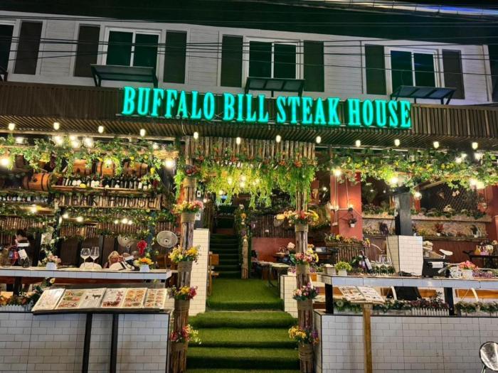 Buffalo Bill Hotel Koh Chang