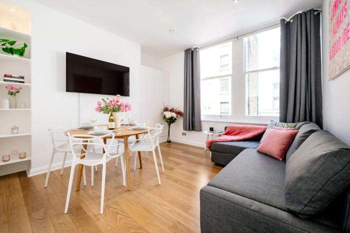 Prime West End Flat – Walk to Everything