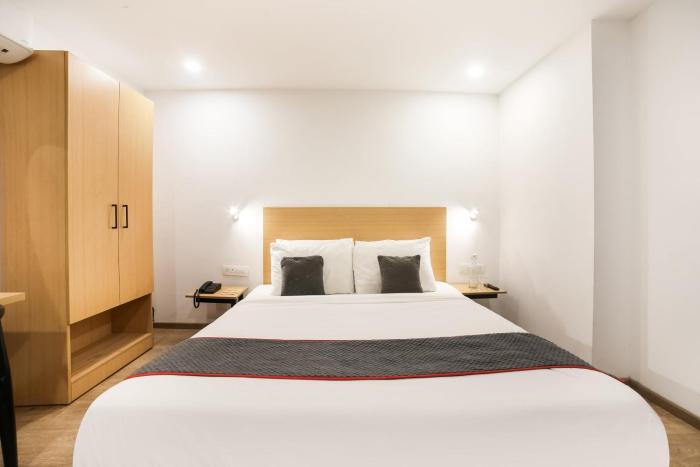 Super Townhouse Dilshad Garden Near Dilshad Garden Metro Station