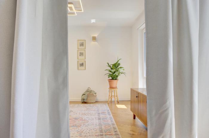 Bungalow - Kinderspielplatz - Garten mit Feuerstelle