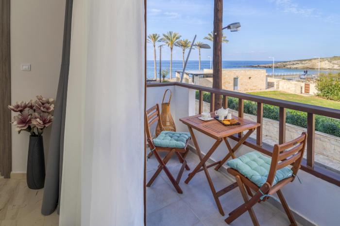 Alpha Seaview Luxury Suite by Estia