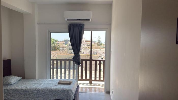 Unique City Center Rooms, 150m from Chabad Lubavitch