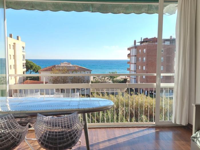 Vistas al mar y garaje cerca de BCN