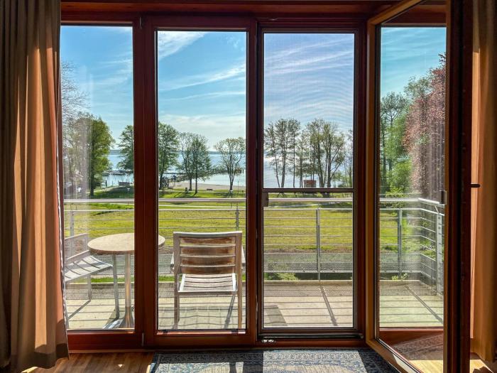 Apartment mit Seeblick - 950 m zum Hundestrand - Wiesengeflüster