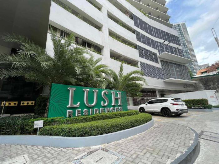 Cozy and affordable Condo unit