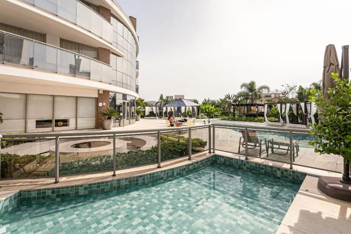 350m da Praia de Jurerê | Piscina #JA36