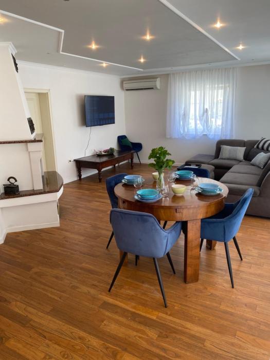 Private pool,3 bedrooms and 3 bathrooms